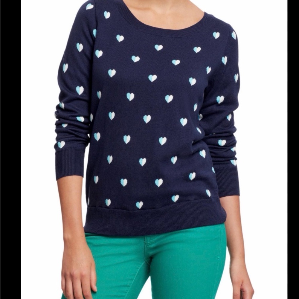 GAP Navy Sweater with Heart‎ Pattern Gap Women's Pullover Classic Sweater Size M